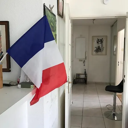 Bed & Breakfast En Face De La Foret